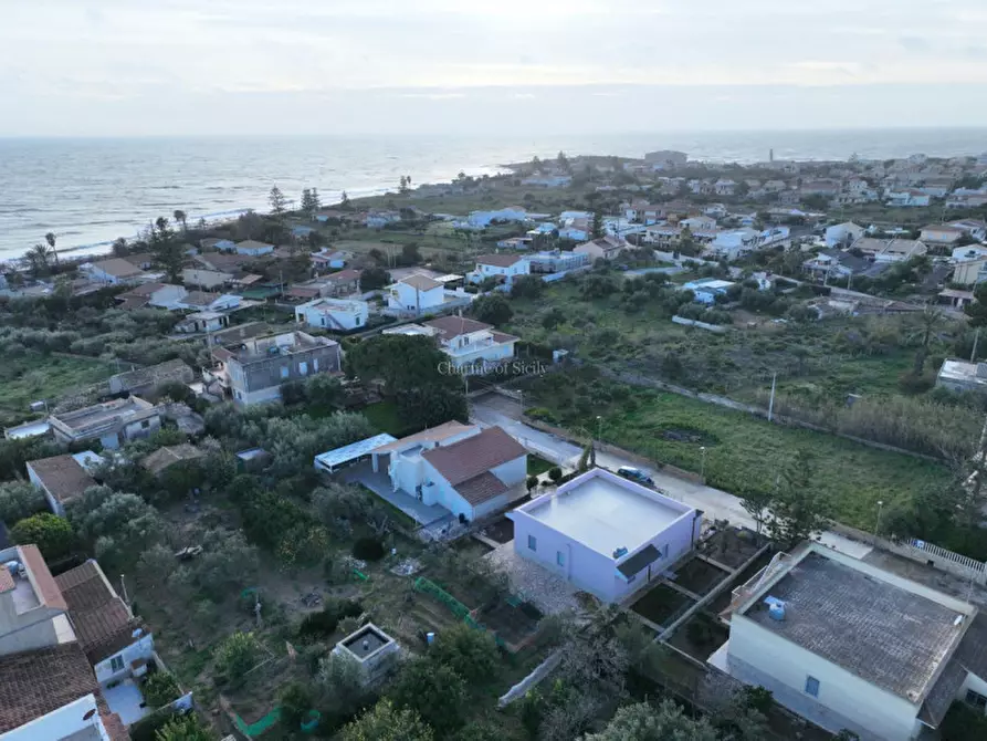 Immagine 60 di Villa in vendita  in Vico Mondello a Modica