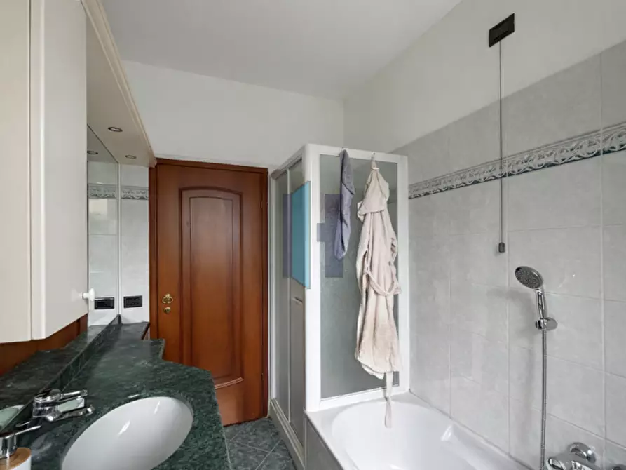 Immagine 16 di Casa indipendente in vendita  in via Palma il Vecchio a Dalmine