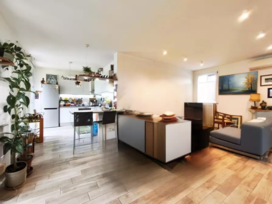 Immagine 1 di Casa bifamiliare in vendita  in Via caselle ad.ze a San Lazzaro Di Savena