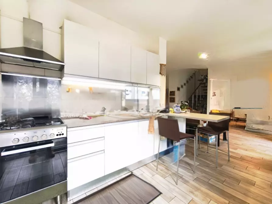 Immagine 3 di Casa bifamiliare in vendita  in Via caselle ad.ze a San Lazzaro Di Savena