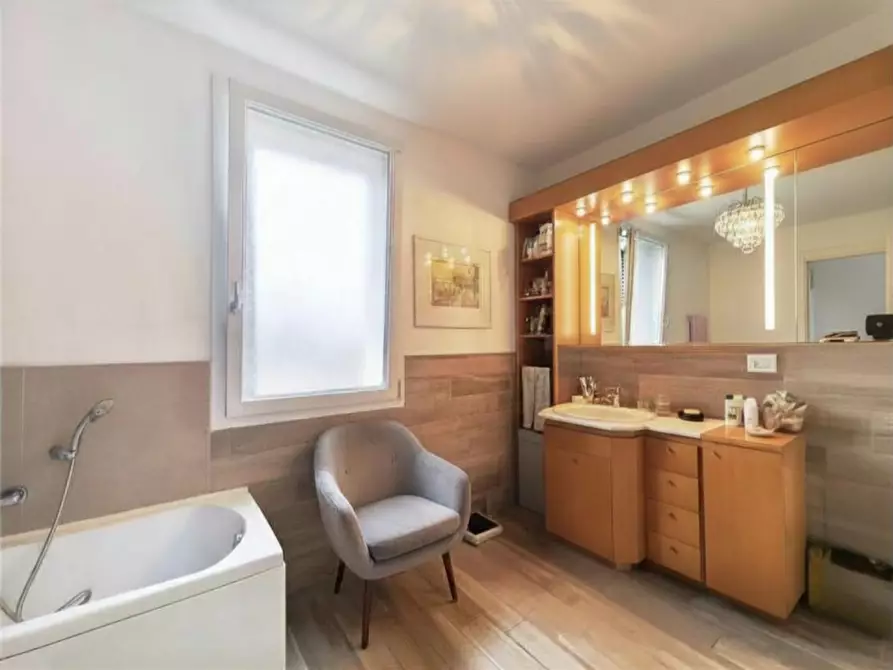 Immagine 7 di Casa bifamiliare in vendita  in Via caselle ad.ze a San Lazzaro Di Savena