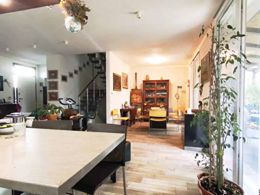Immagine 15 di Casa bifamiliare in vendita  in Via caselle ad.ze a San Lazzaro Di Savena