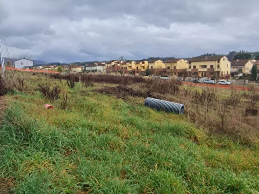 Immagine 7 di Terreno in vendita  in Via Alcide De Gasperi a Terranuova Bracciolini