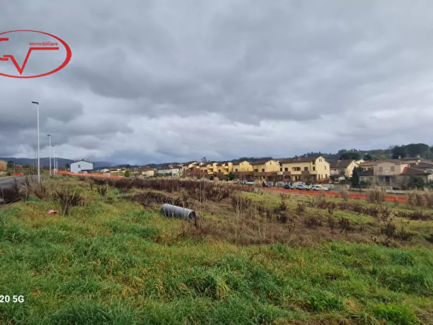 Immagine 8 di Terreno in vendita  in Via Alcide De Gasperi a Terranuova Bracciolini
