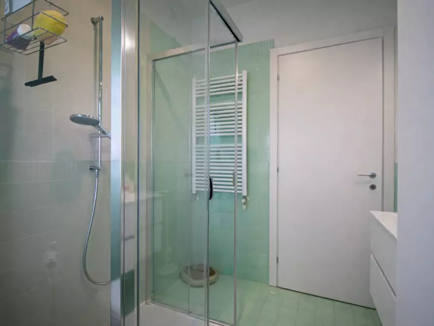 Immagine 11 di Appartamento in vendita  in Via Vincenzo Periz a Vicenza