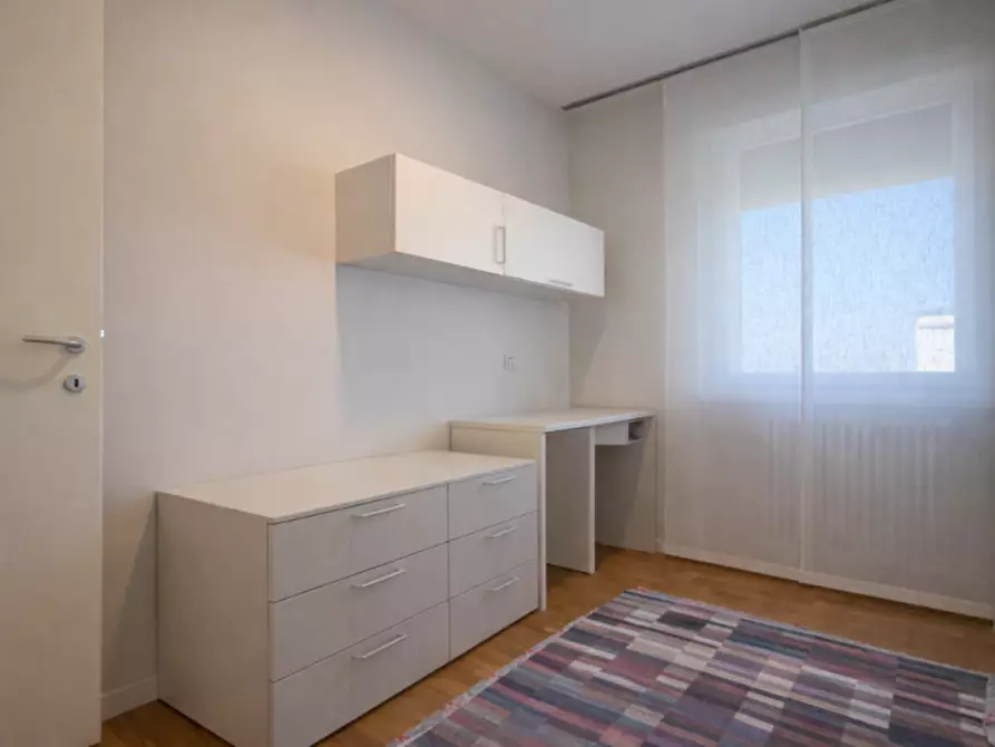 Immagine 13 di Appartamento in vendita  in Via Vincenzo Periz a Vicenza