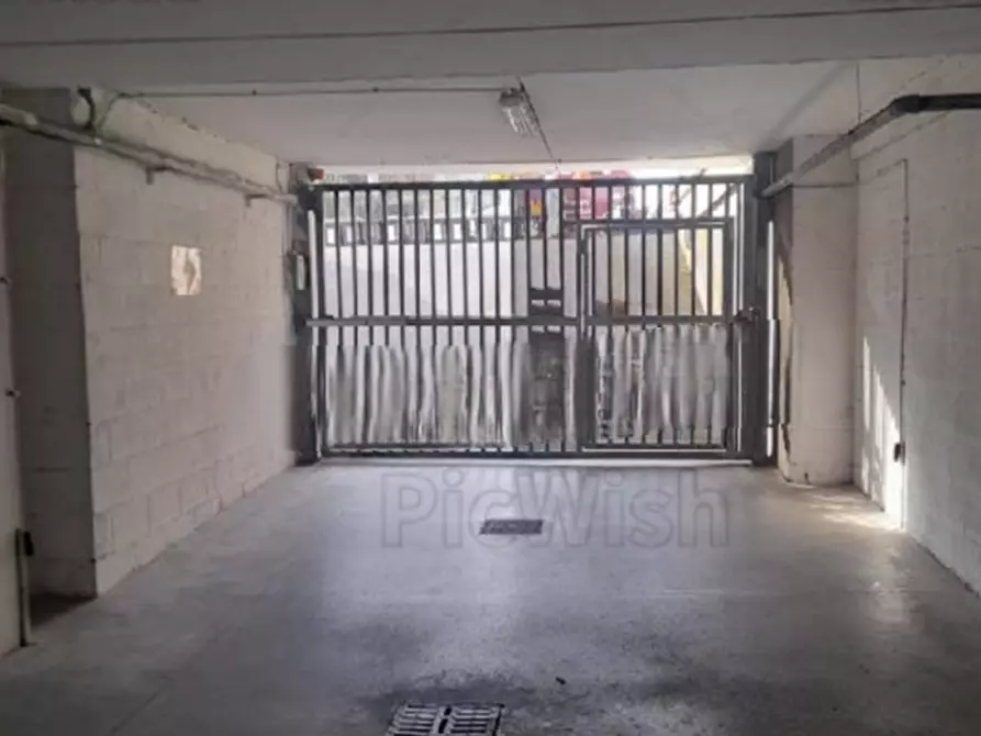 Immagine 2 di Appartamento in vendita  in Via Raoul Chiodelli, 212 a Roma