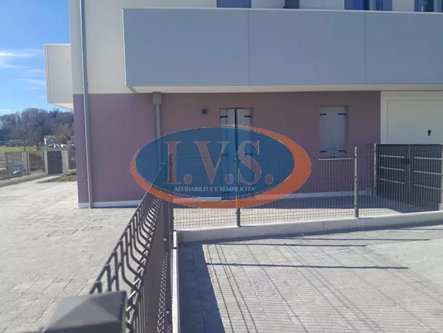 Immagine 5 di Appartamento in vendita  in via d. cattaneo 1 a Montegalda