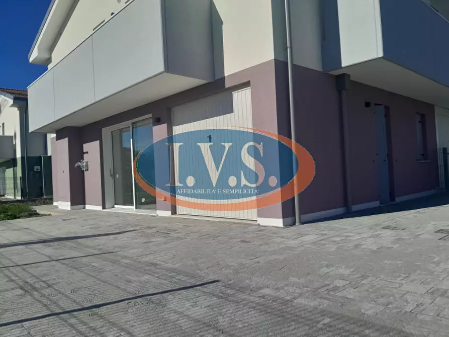 Immagine 10 di Appartamento in vendita  in via d. cattaneo 1 a Montegalda