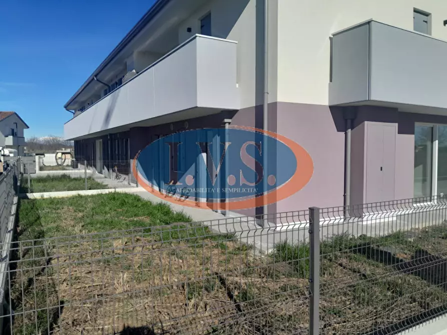 Immagine 12 di Appartamento in vendita  in via d. cattaneo 1 a Montegalda