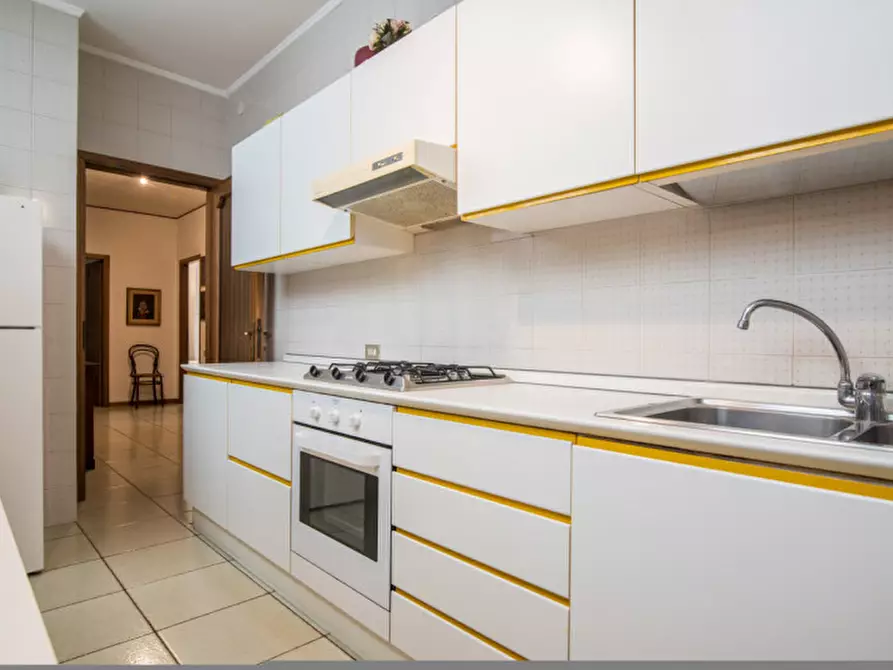 Immagine 9 di Appartamento in vendita  in Piazza dei Frutti 8 a Padova