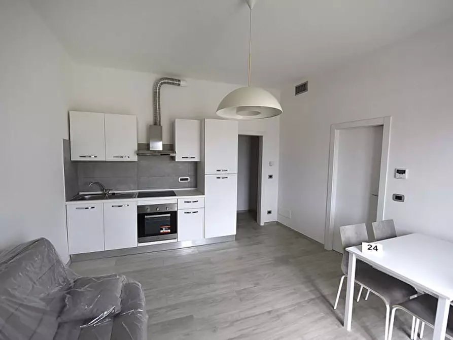 Immagine 2 di Appartamento in affitto  in VIA DE CARRACCI Ad. PARCO VILLA ANGELETTI a Bologna