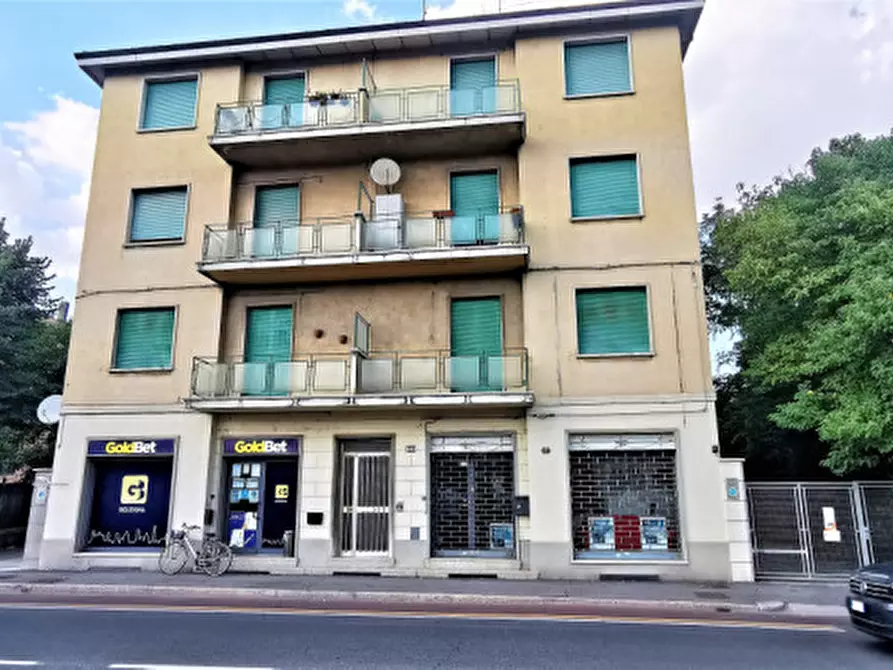 Immagine 9 di Appartamento in affitto  in VIA DE CARRACCI Ad. PARCO VILLA ANGELETTI a Bologna