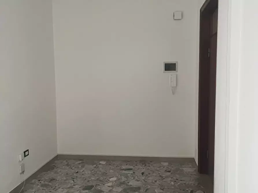 Immagine 9 di Appartamento in vendita  in Viale Giovanni Bovio a Pescara