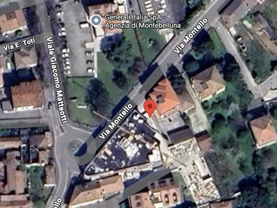 Immagine 12 di Negozio in vendita  in Montebelluna via Montello n. 34 a Montebelluna