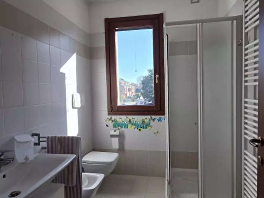 Immagine 14 di Appartamento in vendita  in Via L. Baruchello 48 int. 2 a Rovigo