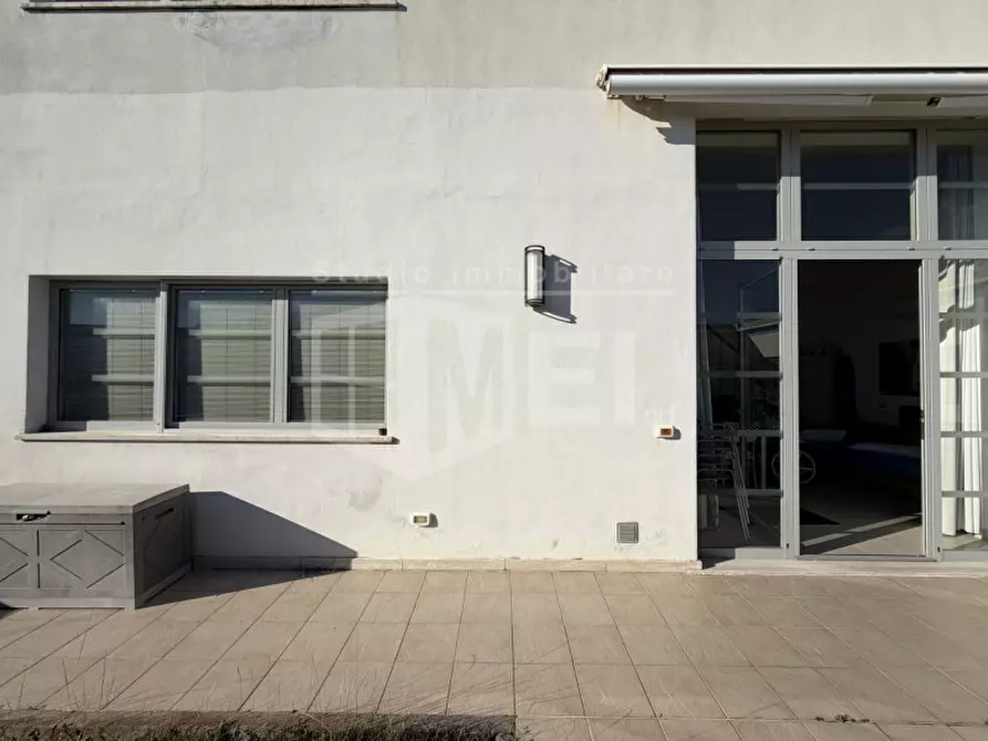 Immagine 3 di Appartamento in vendita  in viale del tirreno 86 a Pisa