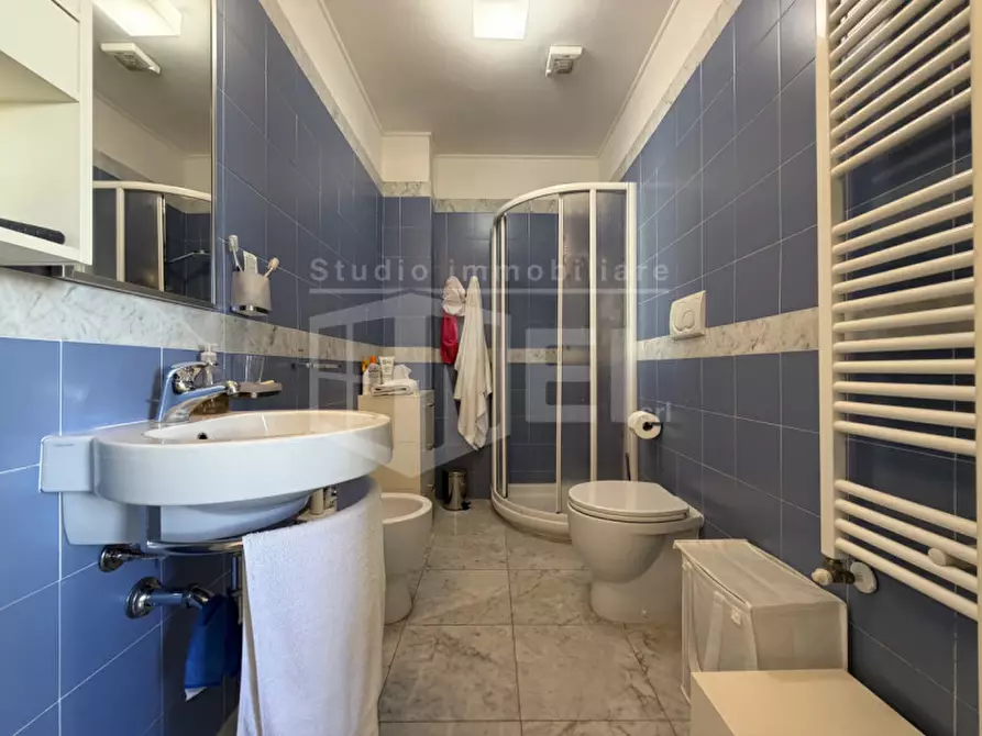 Immagine 13 di Appartamento in vendita  in viale del tirreno 86 a Pisa