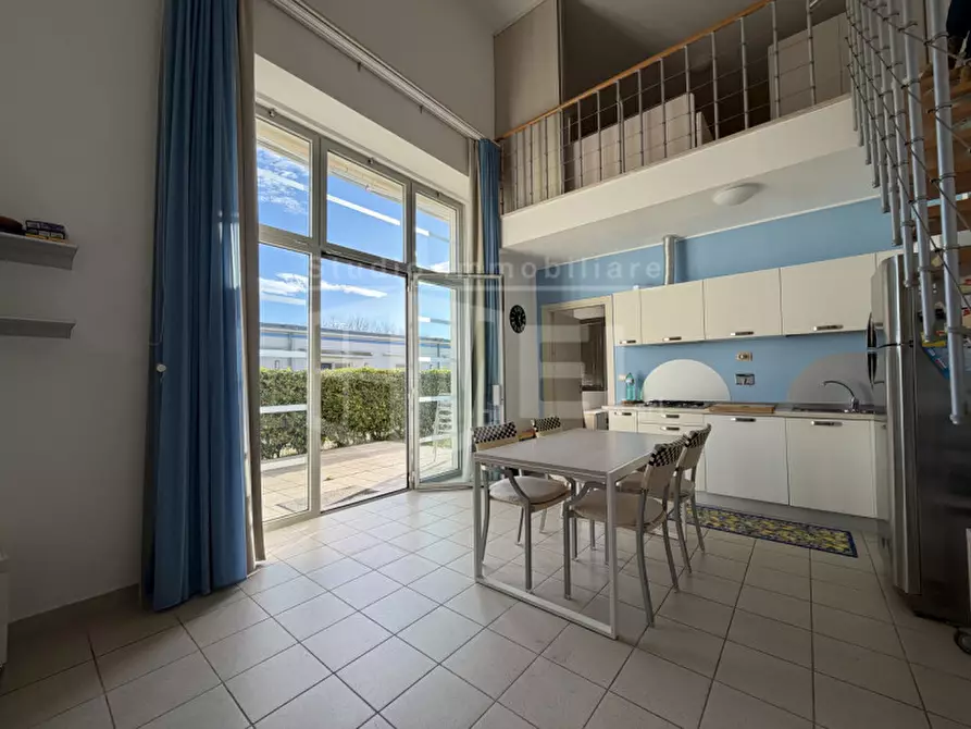 Immagine 28 di Appartamento in vendita  in viale del tirreno 86 a Pisa