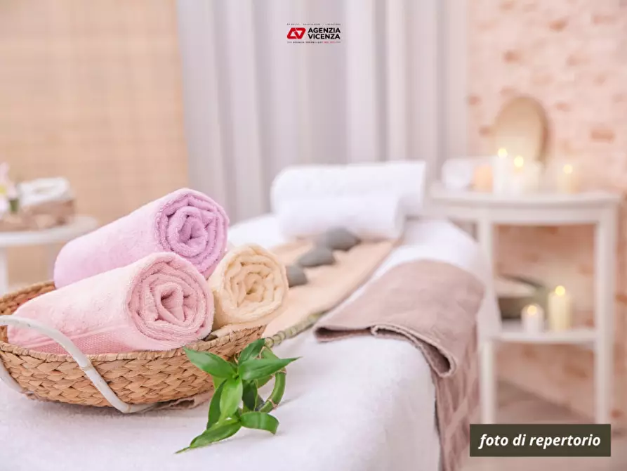 Immagine 6 di Attività commerciale in vendita  in viale sant'agostino a Vicenza