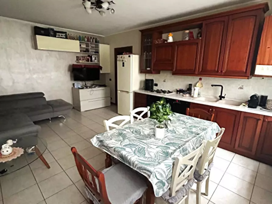 Immagine 1 di Appartamento in vendita  in Via San Matteo a Medolla