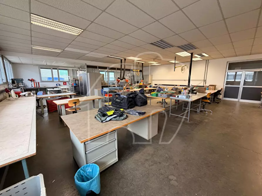 Immagine 5 di Capannone industriale in vendita  in via Meucci a Laives .Leifers.