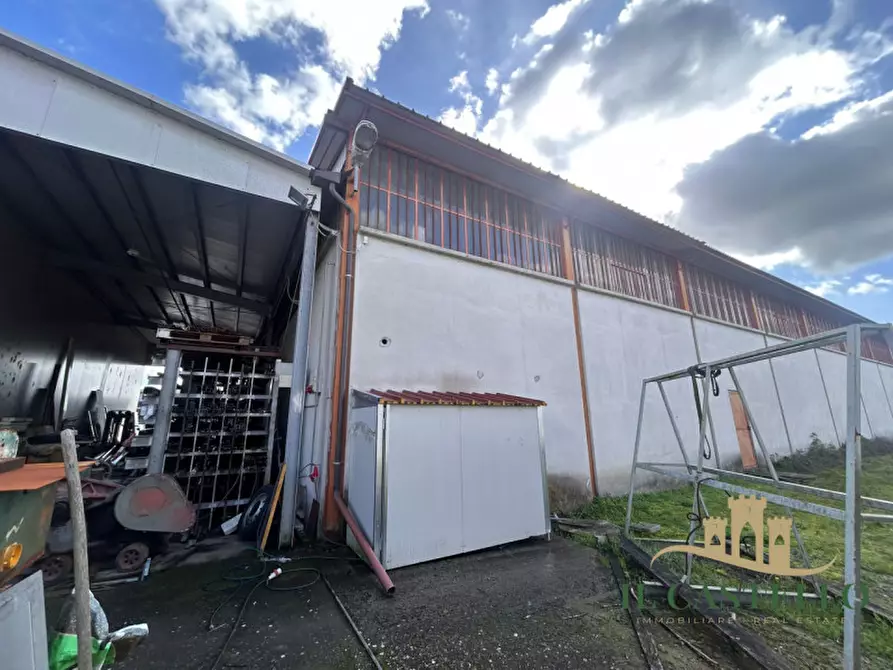 Immagine 2 di Capannone industriale in vendita  in PUCCIARELLI a Castiglione Del Lago