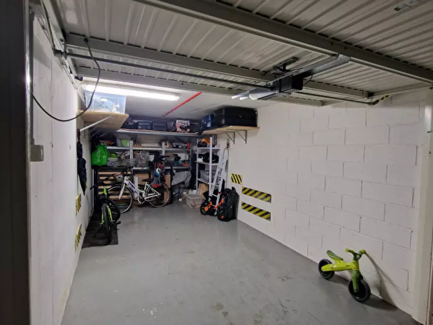 Immagine 3 di Garage in vendita  in Via Mameli a Rapallo