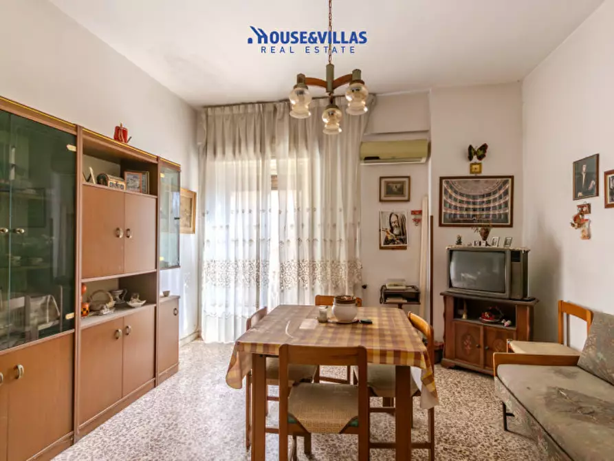 Immagine 1 di Appartamento in vendita  in Via Ugo Lago a Noto