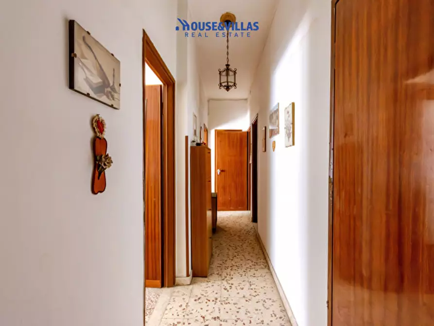 Immagine 4 di Appartamento in vendita  in Via Ugo Lago a Noto