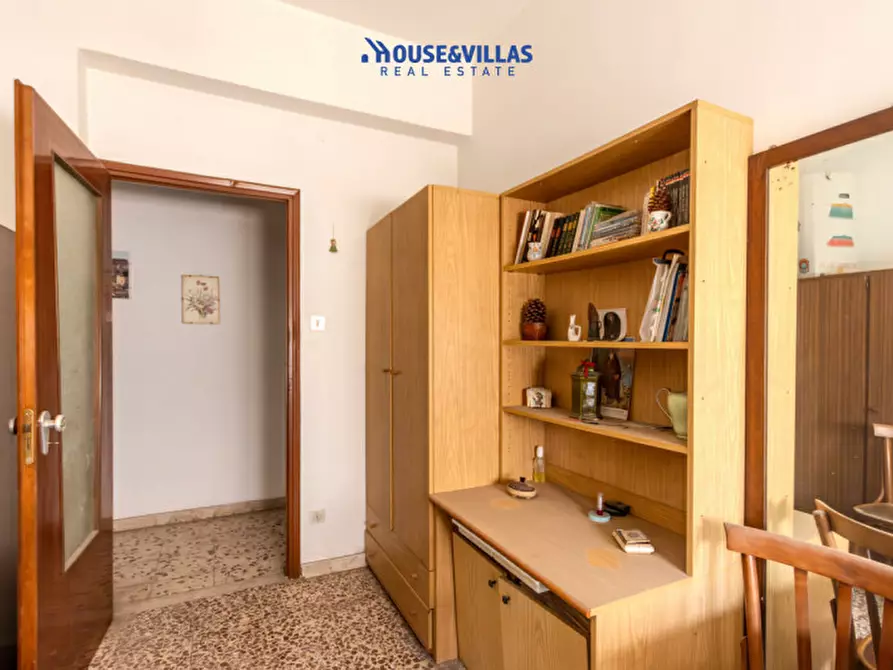 Immagine 8 di Appartamento in vendita  in Via Ugo Lago a Noto