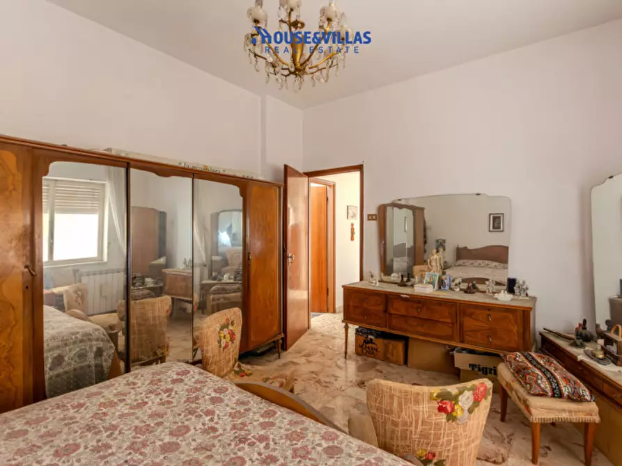 Immagine 11 di Appartamento in vendita  in Via Ugo Lago a Noto