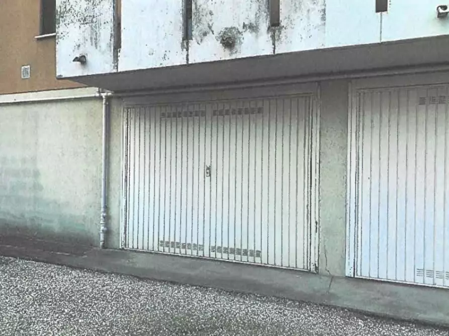 Immagine 10 di Appartamento in vendita  in via Aldo Moro 1-3 a Porto Mantovano