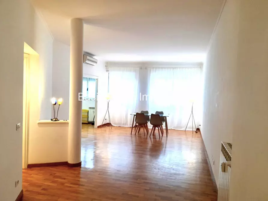 Immagine 2 di Appartamento in vendita  in Via Pietro Venturi a Roma