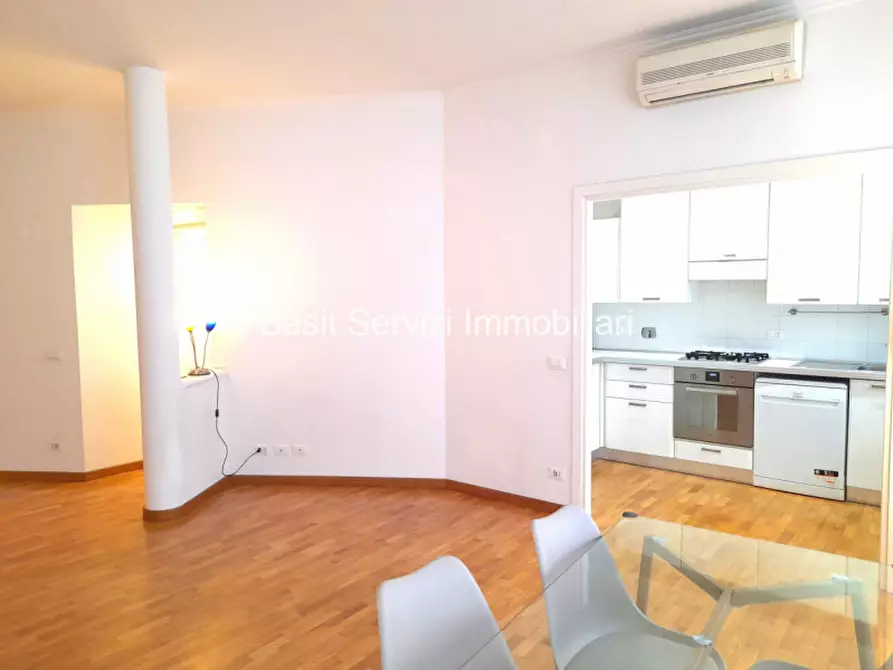 Immagine 3 di Appartamento in vendita  in Via Pietro Venturi a Roma