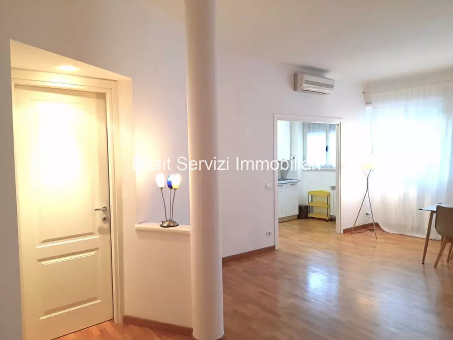 Immagine 12 di Appartamento in vendita  in Via Pietro Venturi a Roma