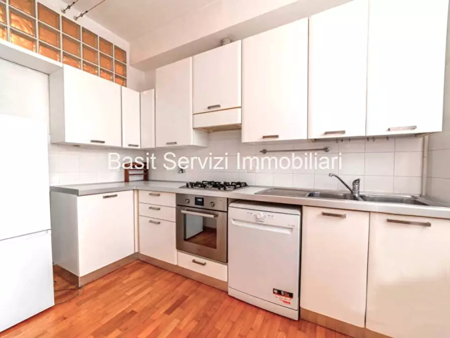 Immagine 16 di Appartamento in vendita  in Via Pietro Venturi a Roma