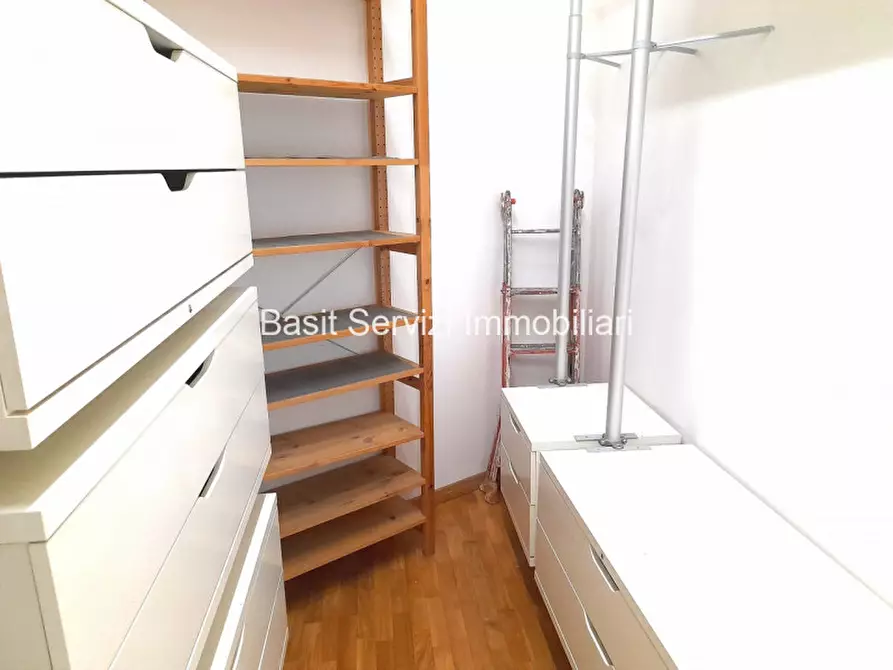 Immagine 28 di Appartamento in vendita  in Via Pietro Venturi a Roma