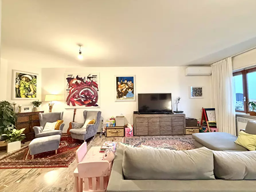 Immagine 10 di Appartamento in vendita  in Galleria Garibaldi a Thiene