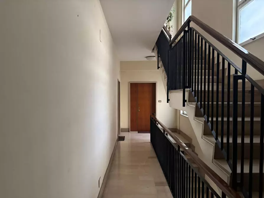 Immagine 3 di Appartamento in vendita  in VIA GUIDO ALFANI 29 a Roma