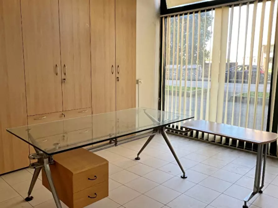 Immagine 3 di Negozio in affitto  in Via dei Cappuccini a Vicenza