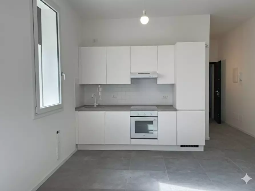 Immagine 2 di Appartamento in vendita  in Via Nino Bixio a Vicenza