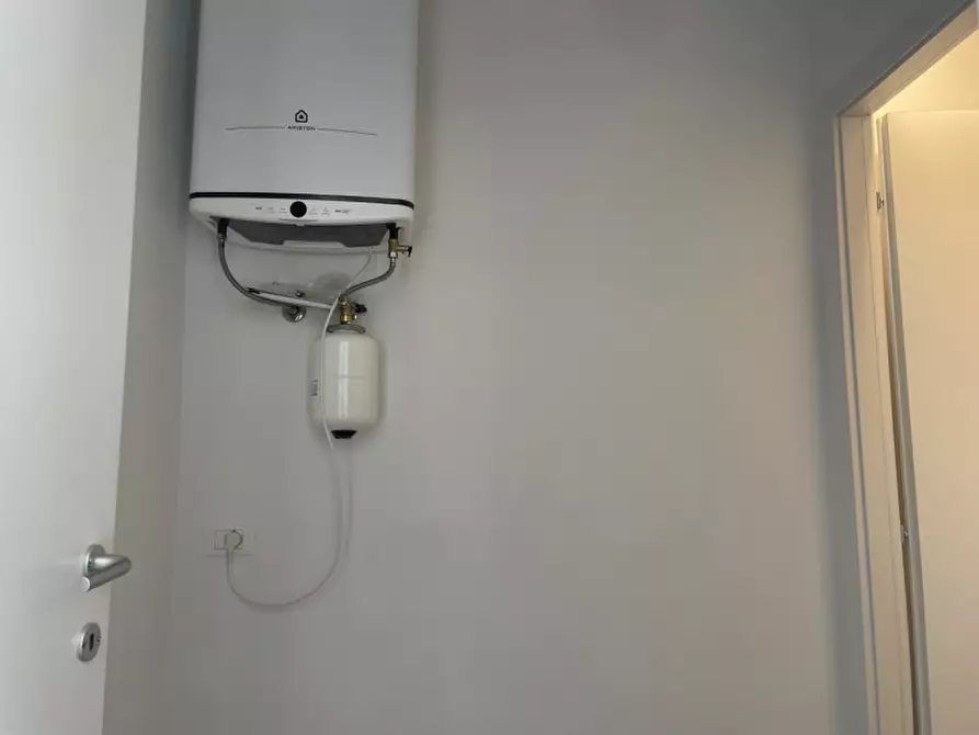 Immagine 15 di Appartamento in vendita  in Via Nino Bixio a Vicenza