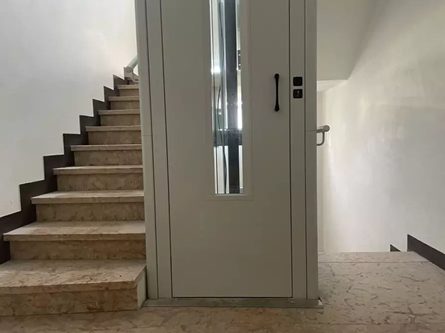 Immagine 18 di Appartamento in vendita  in Via Nino Bixio a Vicenza