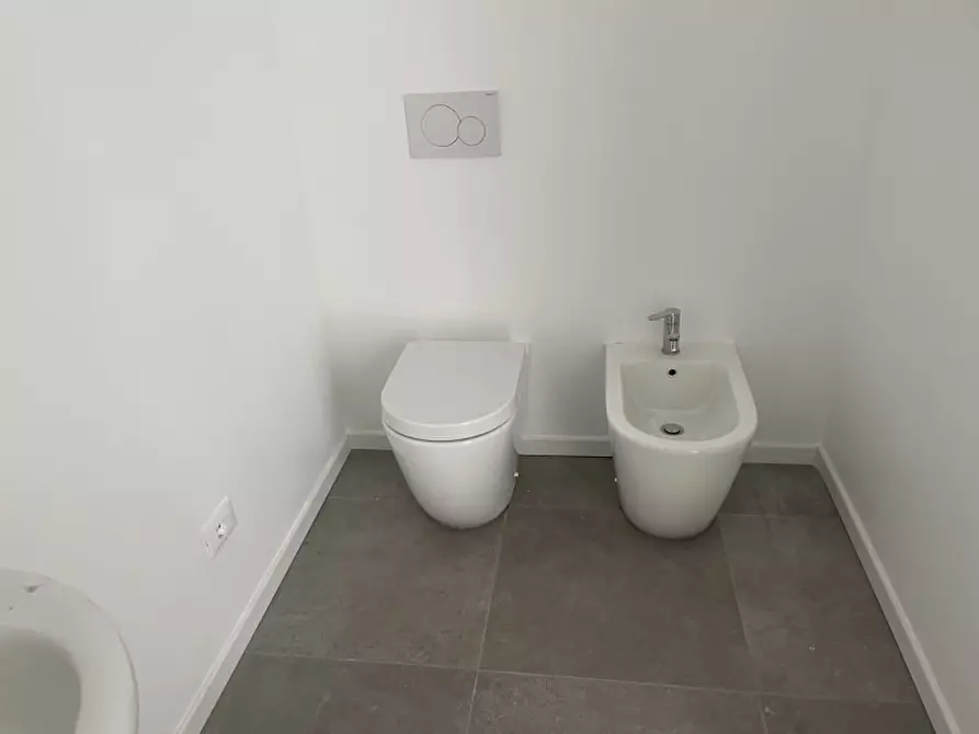 Immagine 14 di Appartamento in vendita  in Via Nino Bixio a Vicenza