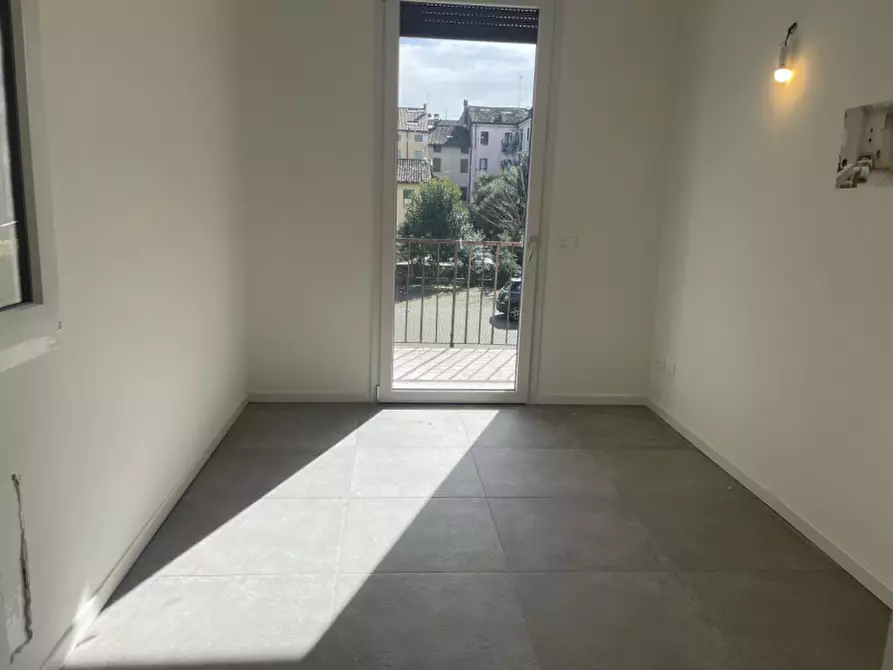 Immagine 15 di Appartamento in vendita  in Via Nino Bixio a Vicenza