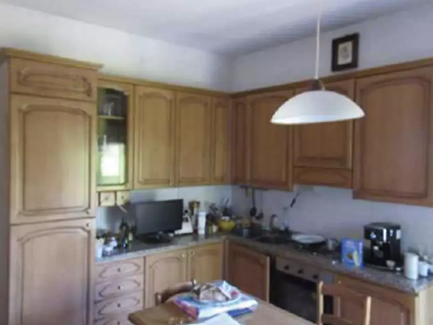 Immagine 3 di Appartamento in vendita  in Str. Tiberina Nord, 191 a Perugia