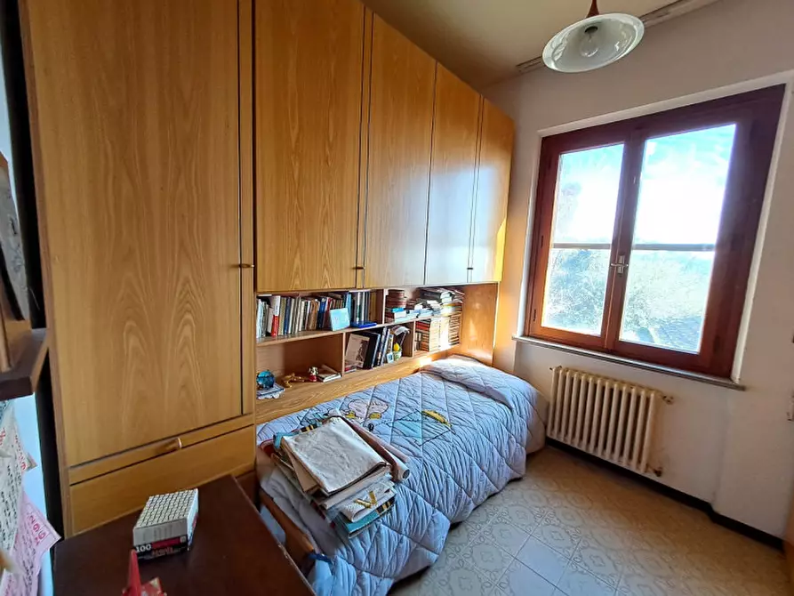 Immagine 15 di Villa in vendita  a Passignano Sul Trasimeno