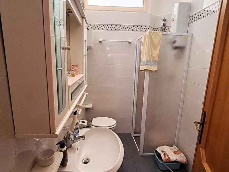 Immagine 16 di Villa in vendita  a Passignano Sul Trasimeno