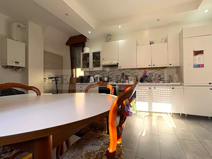 Immagine 8 di Appartamento in vendita  in via Case Basse n° 23 a Sannazzaro De' Burgondi